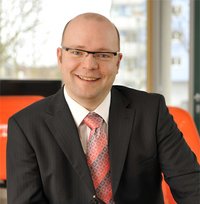 Matthias Betz: Ihr Ansprechpartner bei allen Fragen rund um Proofs. Nutzen Sie das Farbproofs Infotelefon: 07071-79527-40